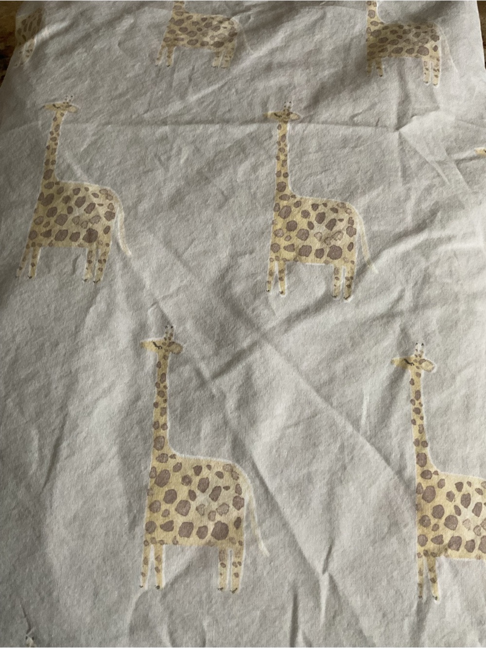 Pottery Barn Kids Giraffe Print Fitted Crib Sheet 100% Organic Cotton